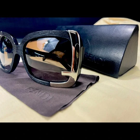 Fendi | Accessories | Fendi Fs 51701130 Black | Poshmark display picture 1
